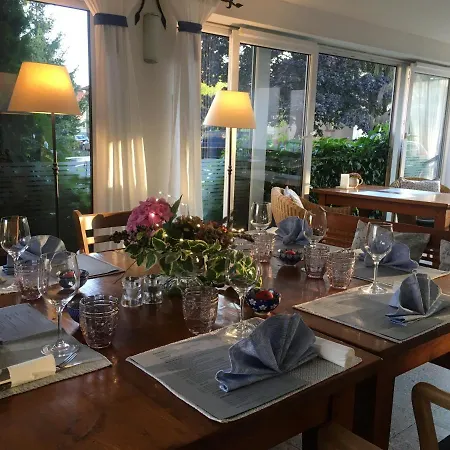 Гостьовий будинок A Restaurace Filip Ii