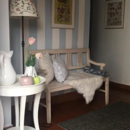 A Restaurace Filip Ii Гостьовий будинок